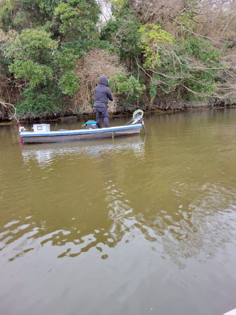 第一線　長門将監川