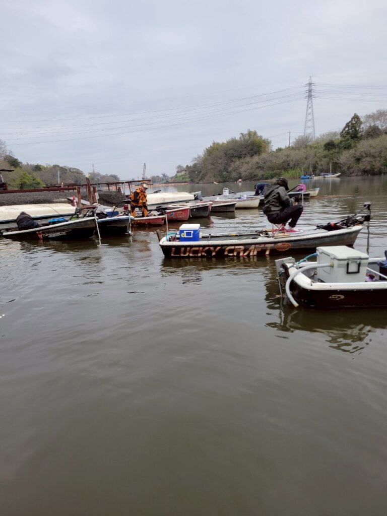 第一線　長門将監川